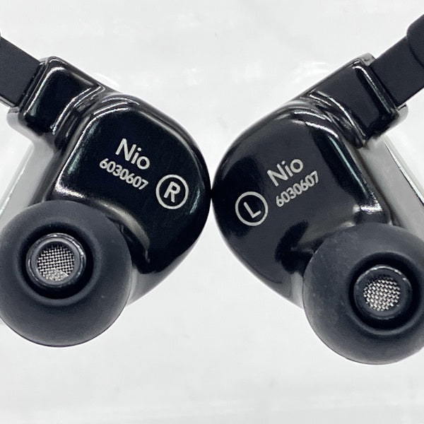 【中古】Nio 【64A-8434】【秋葉原】