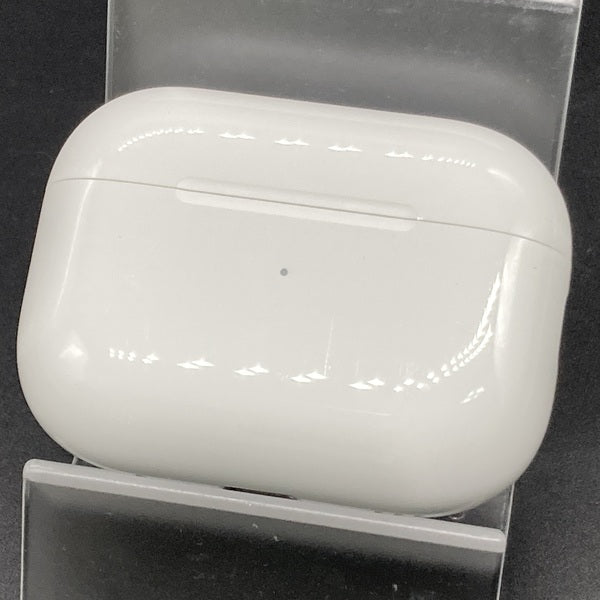 【中古】MagSafe充電ケース(USB-C)付きAirPods Pro(第2世代) MTJV3JA【秋葉原】
