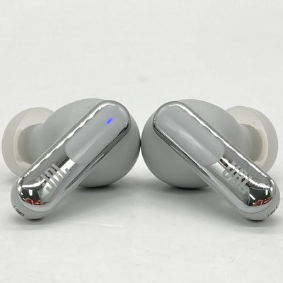 【中古】LIVE BEAM 3 シルバー【JBLLIVEBEAM3SIL】【秋葉原】
