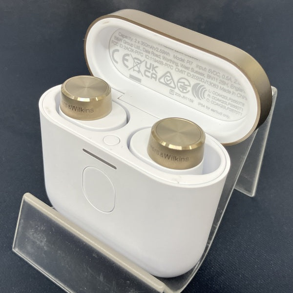 【中古】PI7 ホワイト【秋葉原】