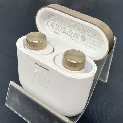【中古】PI7 ホワイト【秋葉原】