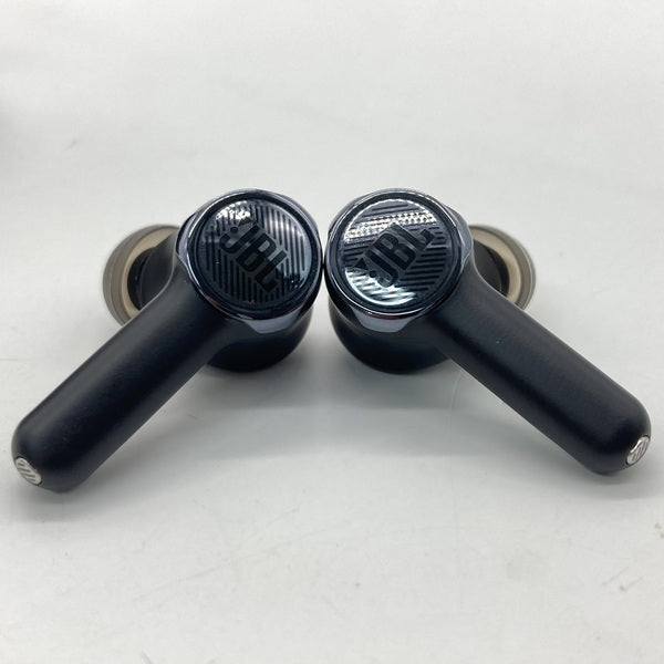 【中古】QUANTUM TWS ブラック 【JBLQUANTUMTWSBLK】【秋葉原】