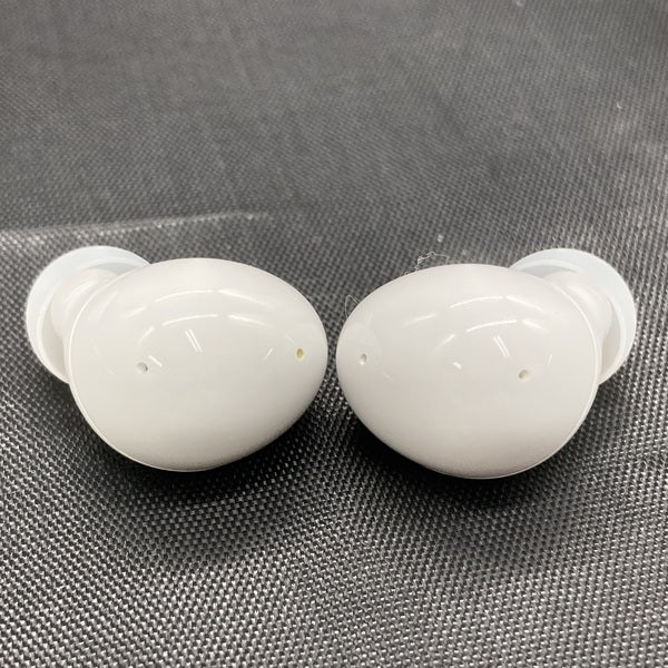 【中古】Galaxy Buds2 White 【SM-R177NZWAXJP】【秋葉原】