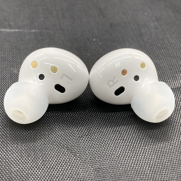 【中古】Galaxy Buds2 White 【SM-R177NZWAXJP】【秋葉原】