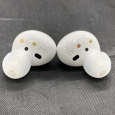 【中古】Galaxy Buds2 White 【SM-R177NZWAXJP】【秋葉原】