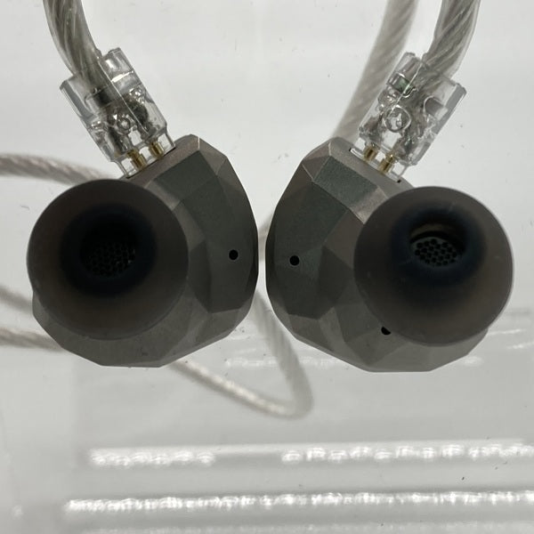 有線イヤホン 5点まとめ売り BQEYZ MOONDROP KZ 有線イヤホン 5点まとめ売り BQEYZ MOONDROP KZ 有線イヤホン 5