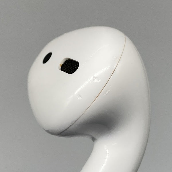 AirPodsPro 2世代 本体 中古 猫 刻印 ⭐︎ワイヤレスイヤホン AirPodsPro 2世代 本体 中古 猫 刻印 ⭐︎ワイヤレスイヤホン