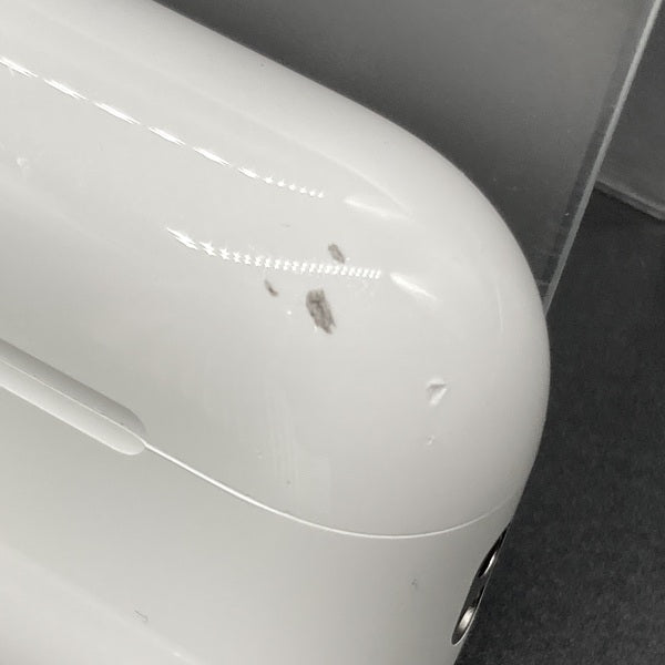 【中古】AirPods Pro (第2世代) MagSafe充電ケース(USB-C)(海外モデル)【秋葉原】
