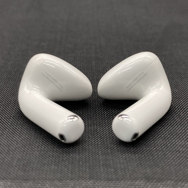 【中古】AirPods 4 MXP93J/A（アクティブノイズキャンセリング搭載）【日本橋】