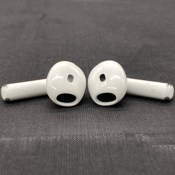 【中古】AirPods 4 MXP93J/A（アクティブノイズキャンセリング搭載）【日本橋】