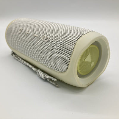 【中古】FLIP5 ホワイト 【JBLFLIP5WHT】【秋葉原】