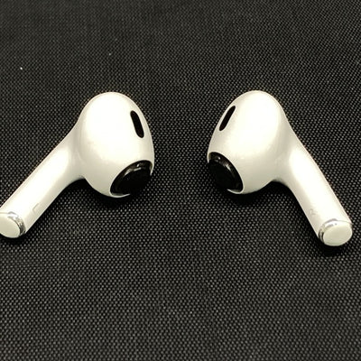 【中古】AirPods Pro (第2世代) MQD83J/A【秋葉原】
