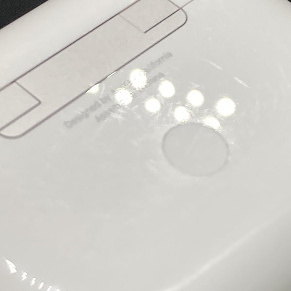 【中古】MagSafe充電ケース(USB-C)付きAirPods Pro(第2世代) MTJV3JA【日本橋】