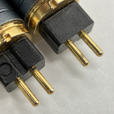 【中古】Ares S/8wire (2pin to 4.4mm) Christmas Bundle【秋葉原】