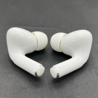 【中古】MagSafe充電ケース(USB-C)付きAirPods Pro(第2世代) MTJV3JA【日本橋】【日本橋】
