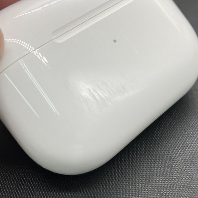 【中古】MagSafe充電ケース(USB-C)付きAirPods Pro(第2世代) MTJV3JA【日本橋】【日本橋】