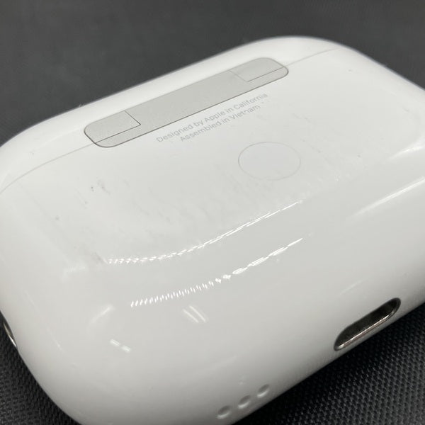 【中古】MagSafe充電ケース(USB-C)付きAirPods Pro(第2世代) MTJV3JA【日本橋】【日本橋】