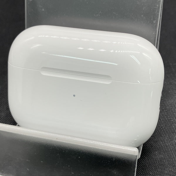 【中古】MagSafe充電ケース(USB-C)付きAirPods Pro(第2世代) MTJV3JA【秋葉原】