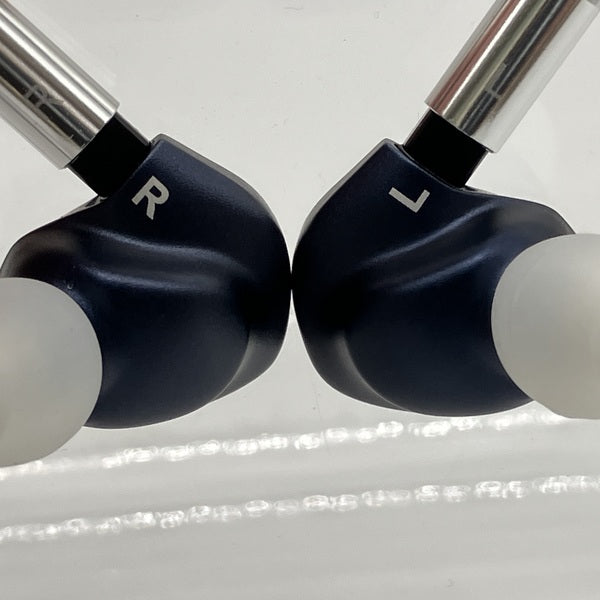 【中古】Dark Sky 【FA-2491】【名古屋】