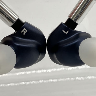 【中古】Dark Sky 【FA-2491】【名古屋】