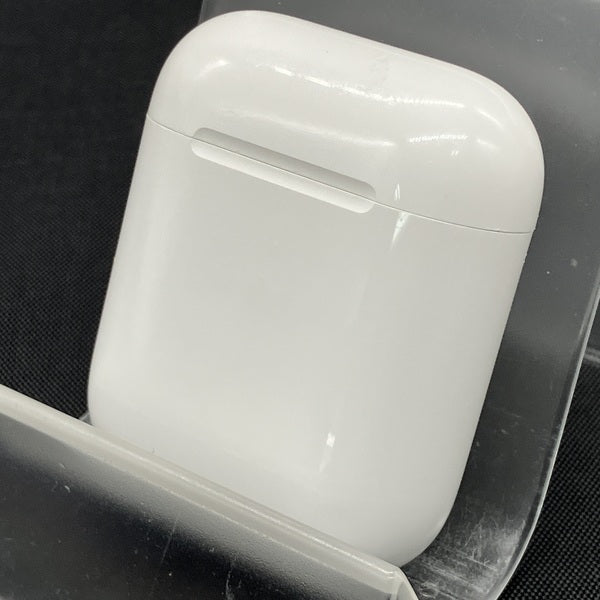 Apple 【中古】AirPods with Charging Case MV7N2J/A【日本橋】 – e