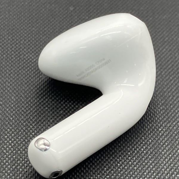 【中古】AirPods 4 (片耳)（アクティブノイズキャンセリング搭載）【秋葉原】