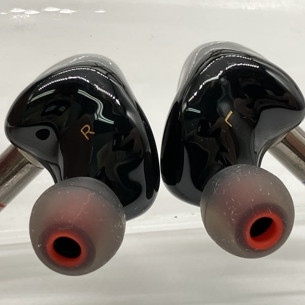 【中古】PERFORMER 8【秋葉原】