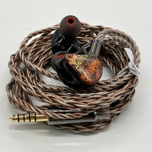 【中古】PERFORMER 8【秋葉原】