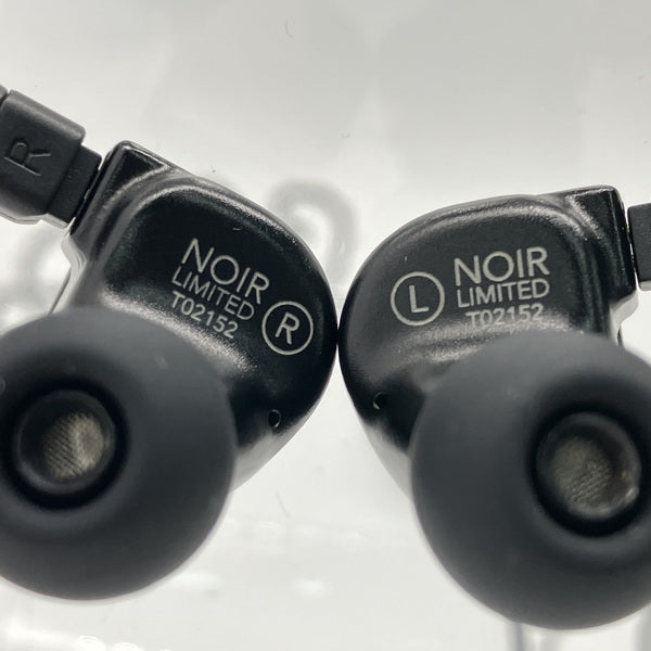 【中古】Fourt  Noir 【64A-8021】【秋葉原】