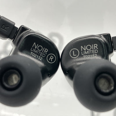 【中古】Fourt  Noir 【64A-8021】【秋葉原】