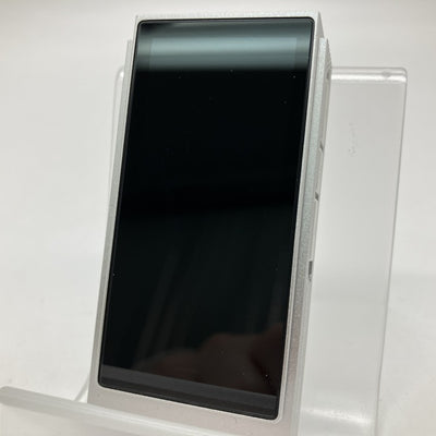 【中古】UA6 Silver【秋葉原】