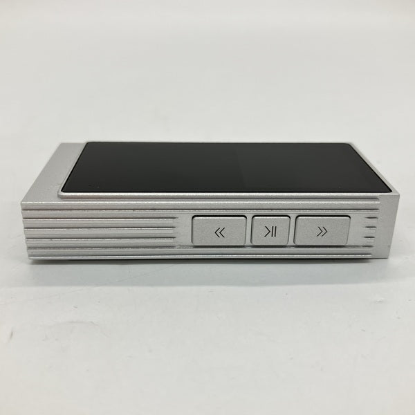 【中古】UA6 Silver【秋葉原】