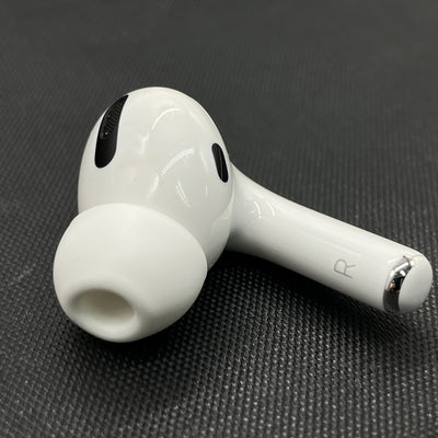 【中古】AirPods Pro （R側）【秋葉原】