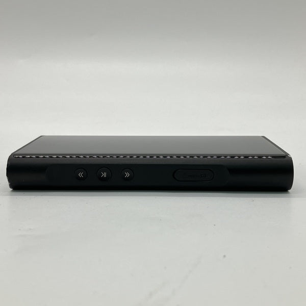 【中古】M6 PRO【秋葉原】