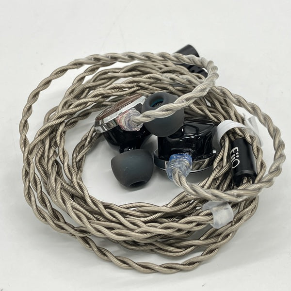 【中古】FP3 Walnut 【FIO-IEM-FP3-W】【日本橋】