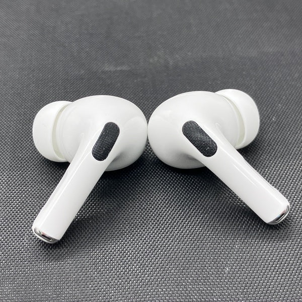 【中古】MagSafe充電ケース(USB-C)付きAirPods Pro(第2世代) MTJV3JA【名古屋】