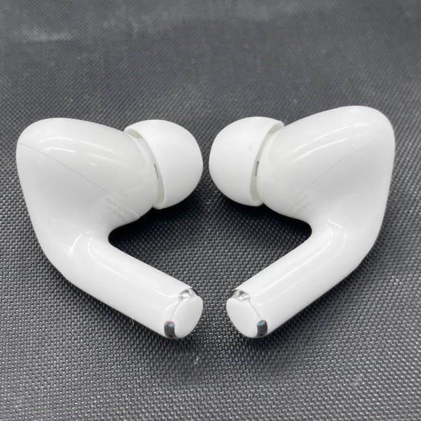 【中古】MagSafe充電ケース(USB-C)付きAirPods Pro(第2世代) MTJV3JA【名古屋】