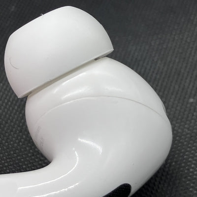 【中古】MagSafe充電ケース(USB-C)付きAirPods Pro(第2世代) MTJV3JA【名古屋】