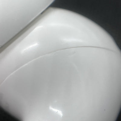 【中古】MagSafe充電ケース(USB-C)付きAirPods Pro(第2世代) MTJV3JA【名古屋】