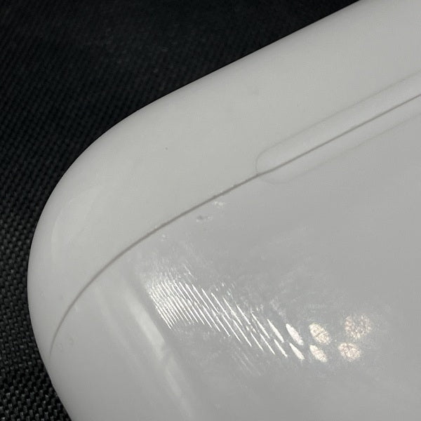 【中古】MagSafe充電ケース(USB-C)付きAirPods Pro(第2世代) MTJV3JA【名古屋】