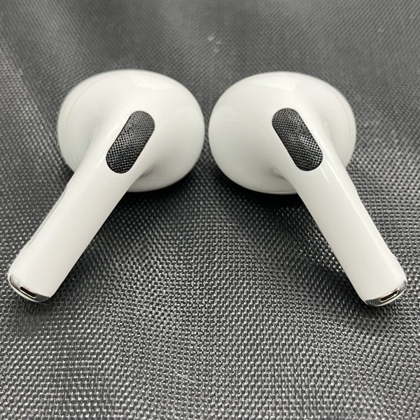 【中古】AirPods Pro (第2世代) MQD83J/A【秋葉原】