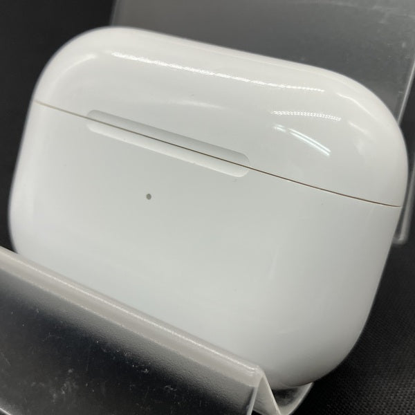 ［中古］Apple AirPods 本体 充電ケース付き wit-yshop_r000000017959