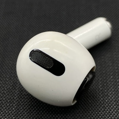 【中古】AirPods Pro （R側）(ジャンク品・返品不可）【日本橋】