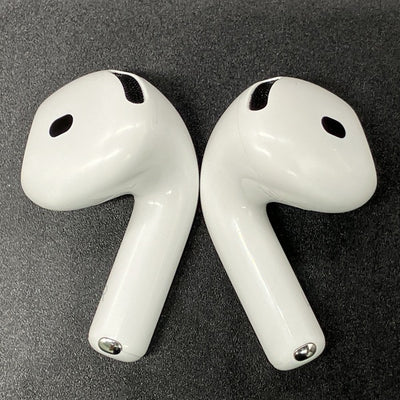 【中古】AirPods 4 MXP93J/A（アクティブノイズキャンセリング搭載）【秋葉原】