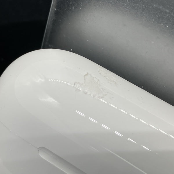 【中古】MagSafe充電ケース(USB-C)付きAirPods Pro(第2世代) MTJV3JA【日本橋】
