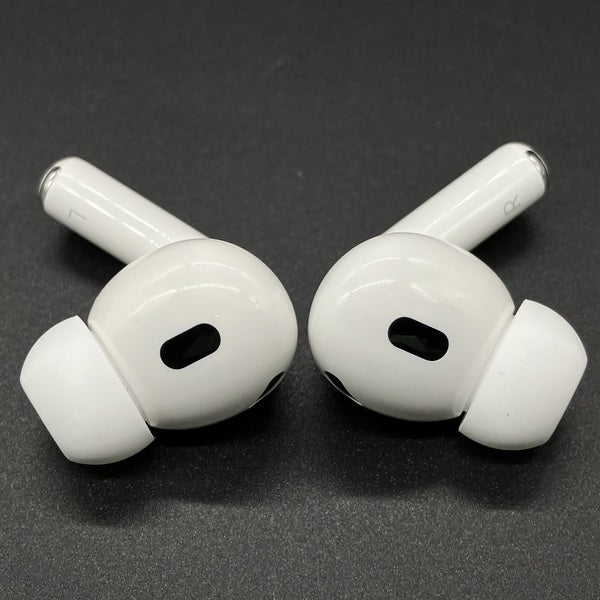 【中古】MagSafe充電ケース(USB-C)付きAirPods Pro(第2世代) MTJV3JA【日本橋】