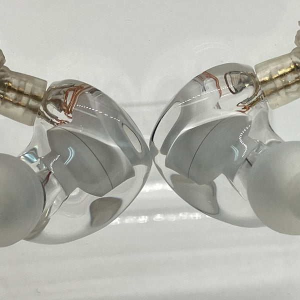 【中古】ACTIVO Q1 【IRV-ACTIVO-Q1】【秋葉原】