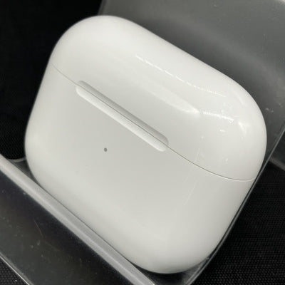 【中古】AirPods 充電ケース (第3世代)【名古屋】