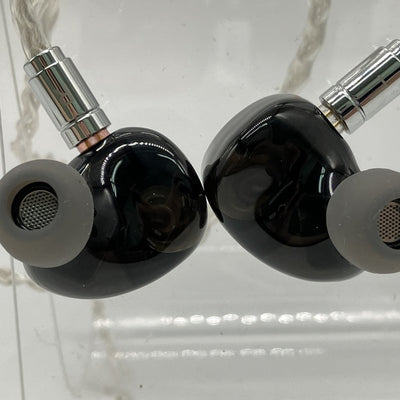 【中古】Relentless【日本橋】