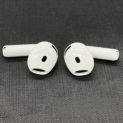 【中古】AirPods 4 MXP93J/A（アクティブノイズキャンセリング搭載）【仙台】